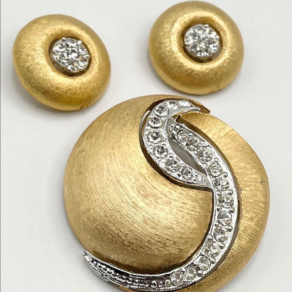 Vintage JJ Joanette Two Tone Brooch Pin & Earring Set - Picture 2 of 5